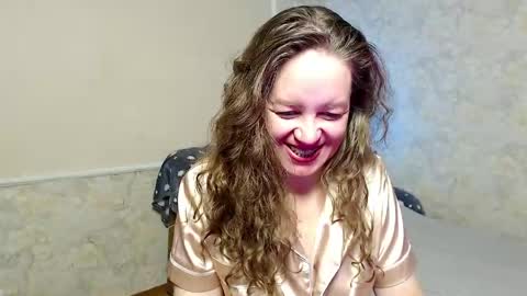 Snapshot of fern_lust chatting on 05-11-26, 06:19 fern_lust online show from 05-11-26, 06:19