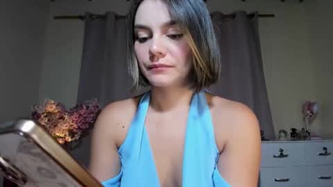 fernanda_151 online show from 06-06-26, 03:00