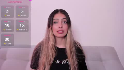 fernanda  online show from 05-11-26, 02:23