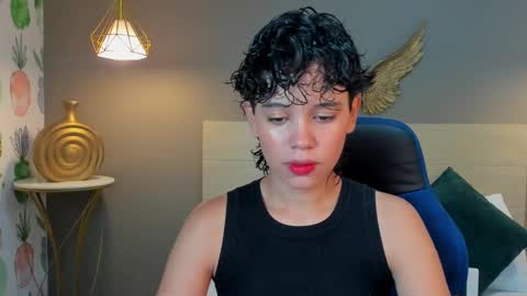 F E R N A N D A online show from 02-11-25, 12:05