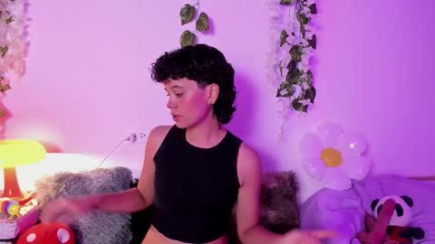 F E R N A N D A online show from 10-18-25, 07:36