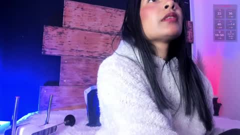 Snapshot of fernanda_liie_ chatting on 05-27-26, 12:35 fernanda_liie_ online show from 05-27-26, 12:35