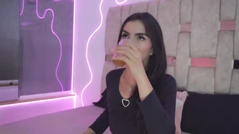 fernanda_thail_ online show from 03-30-26, 08:21