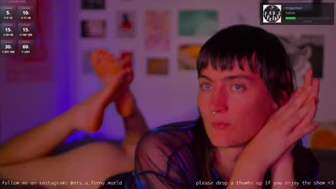 Snapshot of fernydew chatting on 02-26-25, 02:36 Fern next stream 430pm Monday PST online show from 02-26-25, 02:36