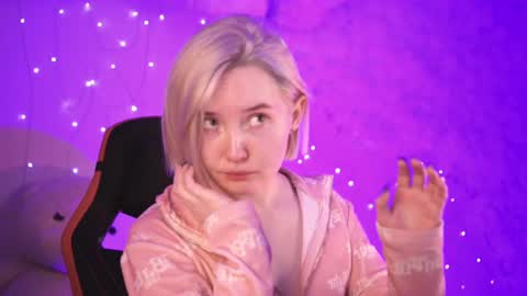 Rey online show from 12-13-24, 12:06