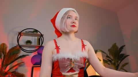 Rey online show from 12-24-24, 11:49