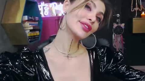 Sarah online show from 02-27-25, 02:21