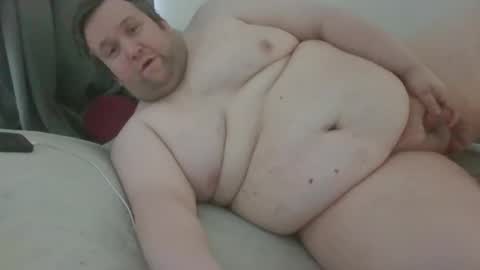 Snapshot of fettebifotze28h chatting on 03-20-26, 10:42 Cow Sow online show from 03-20-26, 10:42