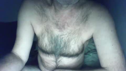 Snapshot of feyo123 chatting on 01-06-25, 08:18 Beachmancan online show from 01-06-25, 08:18