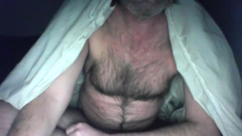 Snapshot of feyo123 chatting on 01-19-25, 06:43 Beachmancan online show from 01-19-25, 06:43