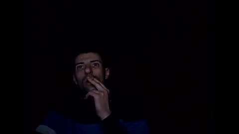 Raised in 90s online show from 02-21-26, 08:32