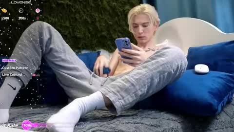 Thomas online show from 11-15-25, 08:27