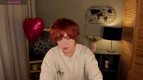 Snapshot of fiamoory chatting on 02-11-25, 04:33 fiamoory online show from 02-11-25, 04:33