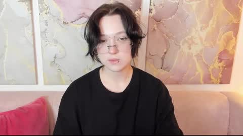 fiamoory online show from 03-25-26, 01:33