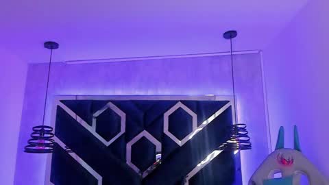   online show from 02-14-25, 11:53