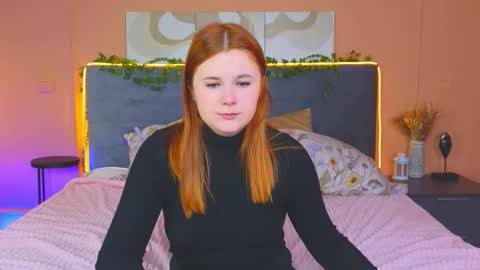 Mabel online show from 10-13-25, 04:12