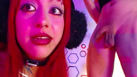 Snapshot of fieryduox chatting on 11-25-25, 02:33 fieryduox online show from 11-25-25, 02:33