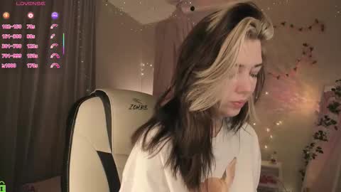 Filla online show from 01-19-26, 03:10