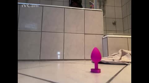 Fighter996 online show from 02-13-25, 06:41