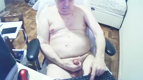 Snapshot of filhober chatting on 02-03-25, 12:04 filhober online show from 02-03-25, 12:04