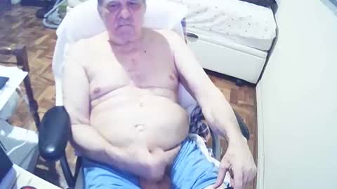 Snapshot of filhober chatting on 03-08-25, 12:11 filhober online show from 03-08-25, 12:11