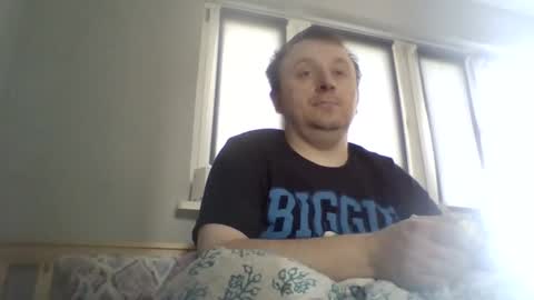 filipek757 online show from 04-12-26, 10:09