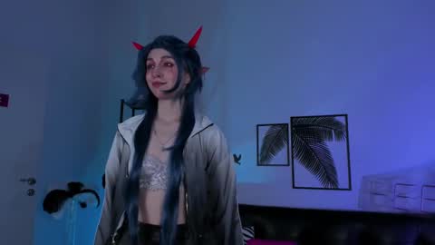 cap and Lana  online show from 03-09-25, 05:55