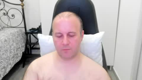 Snapshot of filippo12356 chatting on 06-11-26, 08:40 filippo12356 online show from 06-11-26, 08:40