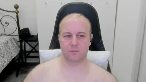 Snapshot of filippo12356 chatting on 08-07-26, 09:44 filippo12356 online show from 08-07-26, 09:44