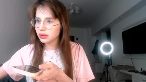 filliana online show from 02-01-26, 11:03