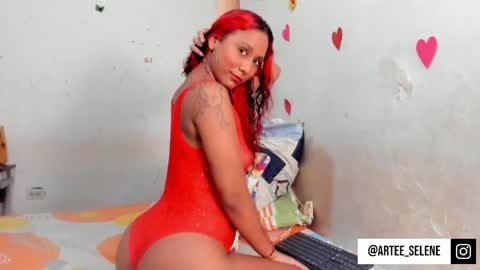 Snapshot of filmsexx chatting on 05-14-26, 02:18 FILMSEX online show from 05-14-26, 02:18