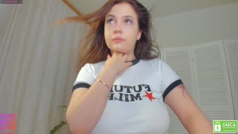  Kira   gift fo joining the fan club -- personal telegram  hot photo   online show from 01-19-25, 10:17