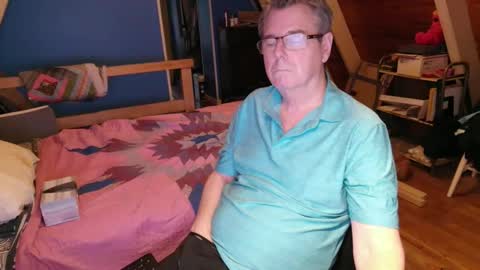 Snapshot of finderfiner chatting on 05-30-26, 12:02 finderfiner online show from 05-30-26, 12:02