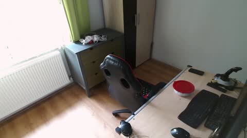 Jane and Findo online show from 12-30-24, 07:26