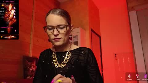 Lady online show from 01-14-26, 05:40