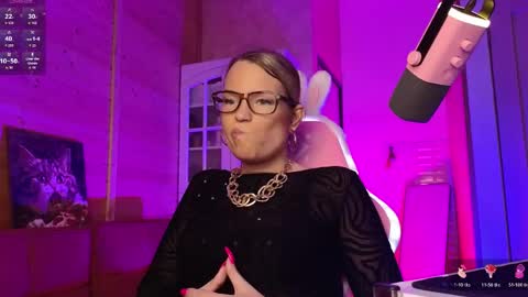 Lady online show from 06-06-26, 05:39