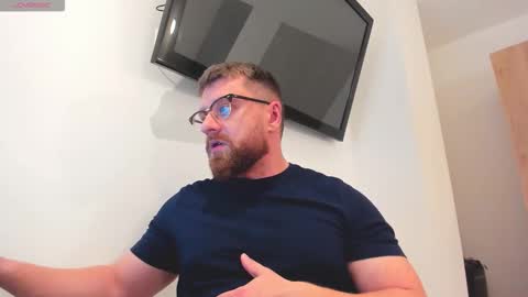 FindomGuyXXX online show from 02-25-26, 02:21