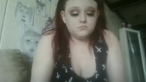 Snapshot of findommefoxi chatting on 05-17-26, 08:49 findommefoxi online show from 05-17-26, 08:49