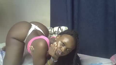 fine_ass24 online show from 05-01-26, 09:03