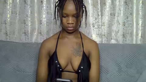 fine_queen12 online show from 07-01-26, 03:52