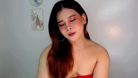 Jasmine online show from 05-13-26, 10:49