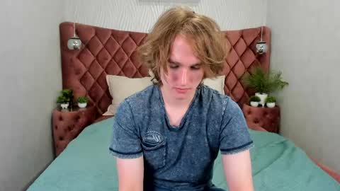 Snapshot of finnbev chatting on 06-07-26, 08:12 finnbev online show from 06-07-26, 08:12