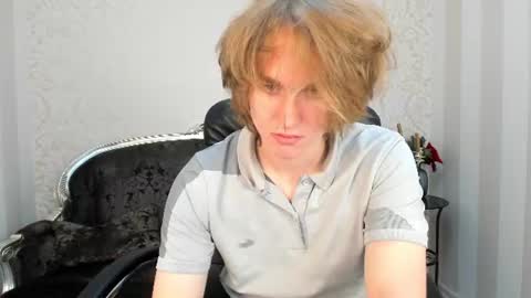 Snapshot of finnbev chatting on 06-12-26, 08:41 finnbev online show from 06-12-26, 08:41