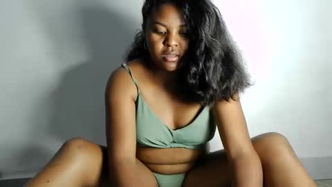 fiona_00 online show from 04-14-26, 08:09