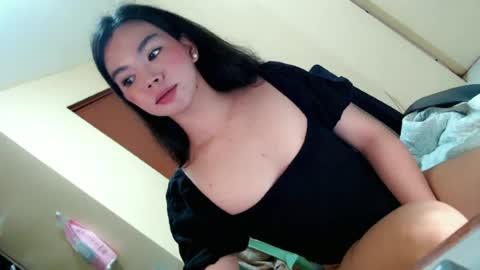 FIONA online show from 06-19-26, 12:09