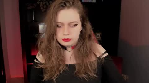 fiora online show from 02-07-26, 06:00