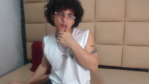 Snapshot of fire_boy69 chatting on 10-06-25, 03:31 fire_boy69 online show from 10-06-25, 03:31