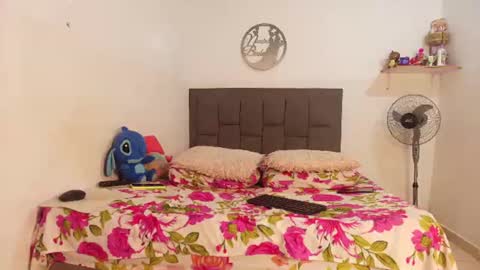 fire lovex online show from 06-25-26, 11:26