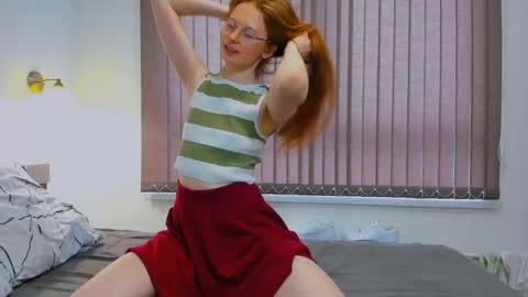 Snapshot of fire_luna chatting on 01-12-25, 07:43 fire_luna online show from 01-12-25, 07:43