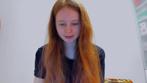 Snapshot of fire_luna chatting on 01-23-25, 07:43 fire_luna online show from 01-23-25, 07:43